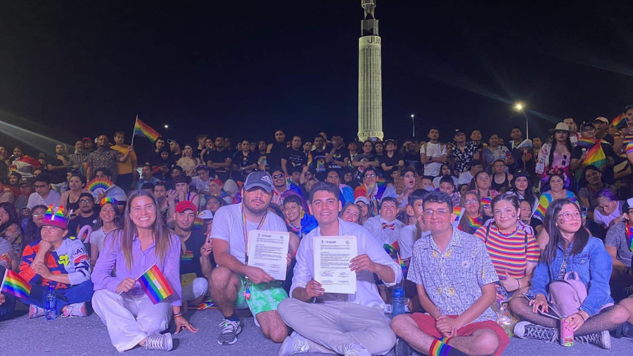 Firma IMJUVE y comunidad LGBTQ+ acuerdo para promocionar derechos de igualdad