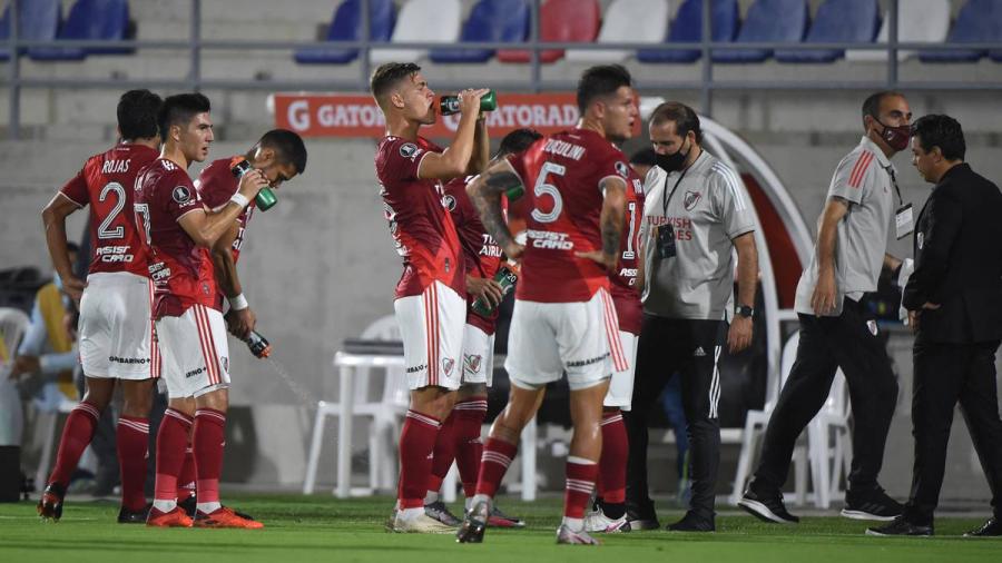 Brote de COVID-19 en River Plate se extiende a 25 jugadores