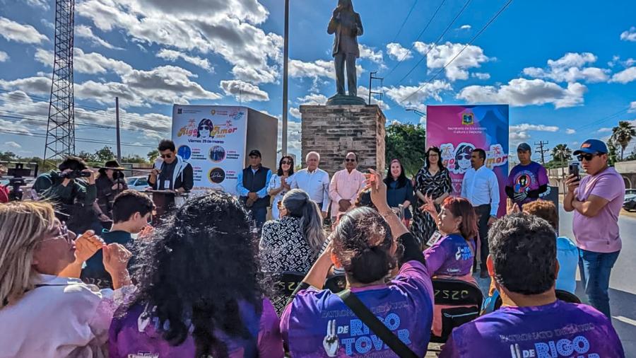 Rinde Matamoros homenaje al ídolo de las multitudes, Rigo Tovar, al conmemorarse el 78 aniversario de su natalicio