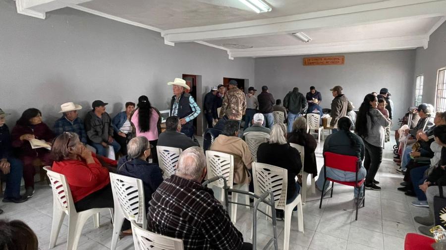 Tras un a&ntilde;o dif&iacute;cil, llega apoyo de semilla de sorgo al campo