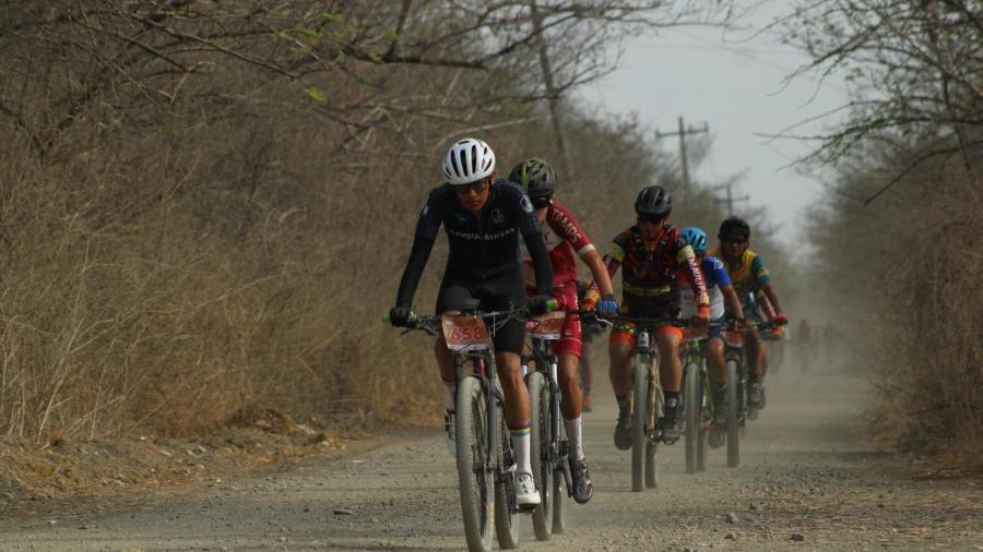 Con gran éxito realiza la UAT Primer Reto de Ciclismo de Montaña