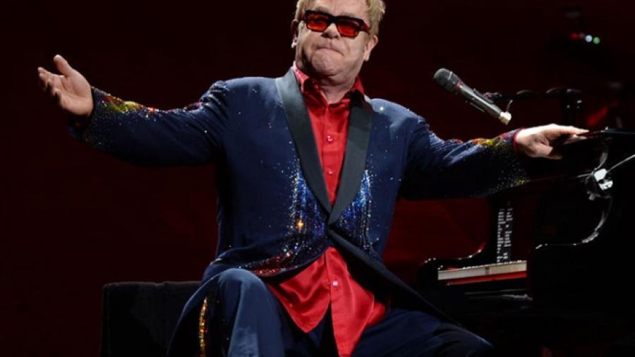 Elton John cancela show en Hamburgo por la llegada del G20