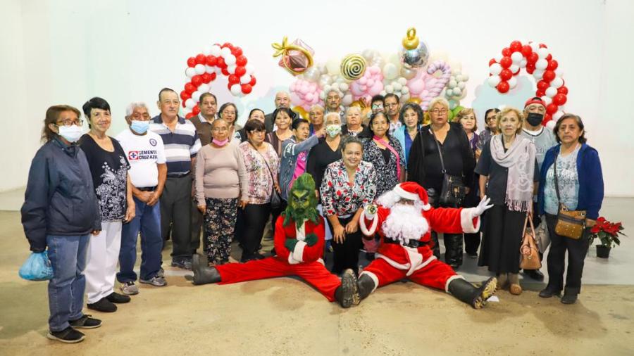 Realiza DIF Reynosa Posada Navideña Adulto Activo 2022