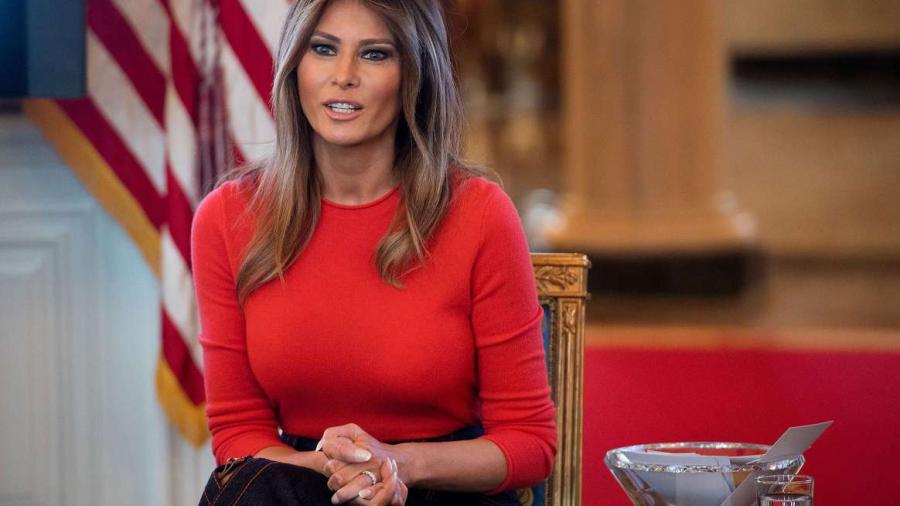 Melania Trump regresa a Casa Blanca tras cirugía renal   