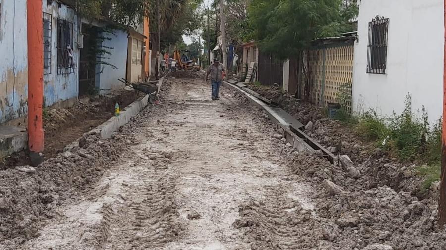 Trabaja Gobierno de Matamoros en pavimentación  de callejones de la Popular y Treviño Zapata