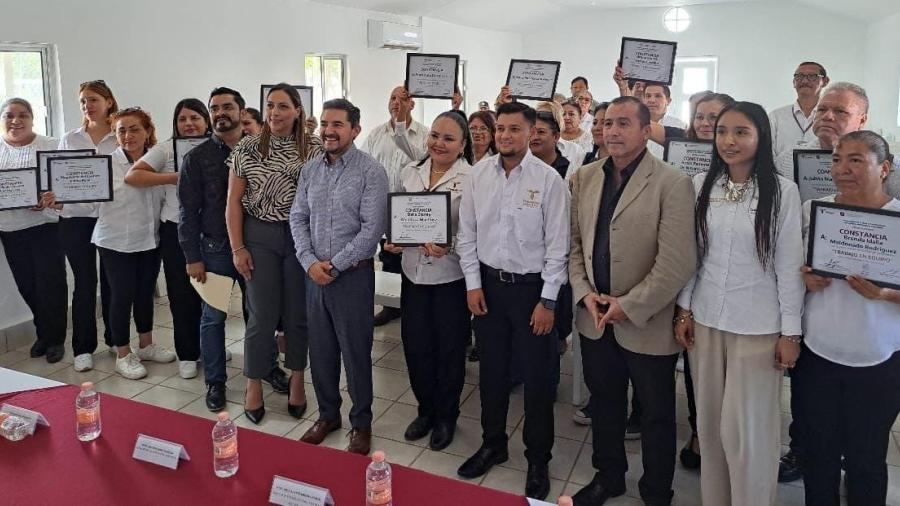 Personal de CEDES Victoria se profesionaliza para brindar mejor atención a PPLs
