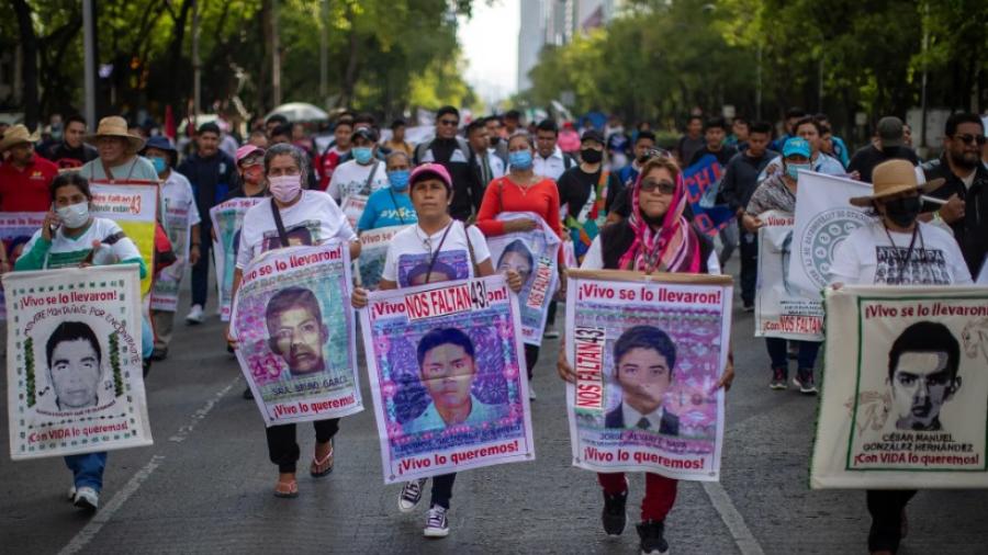 Extraditan a EU a implicado en la desaparición de los 43 estudiantes de Ayotzinapa