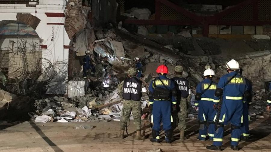 Aumenta a 65 muertos por el sismo del jueves