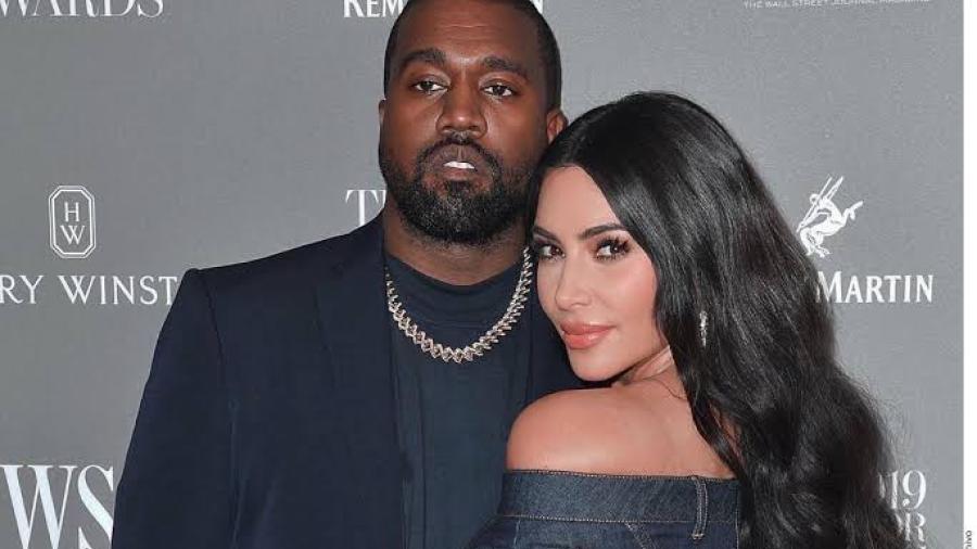 Kim Kardashian llama "obsesivo" a Kanye West en "tratar de manipular" su divorcio