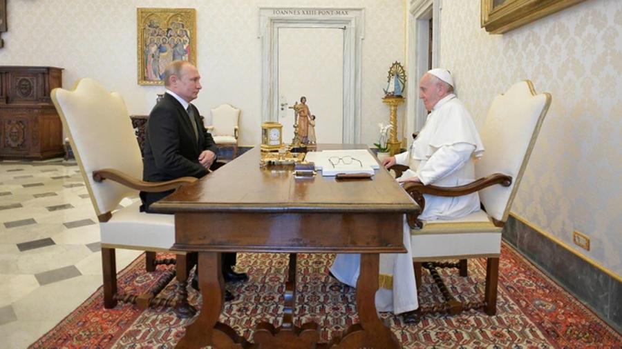 El papa Francisco recibe a Vladimir Putin en el Vaticano