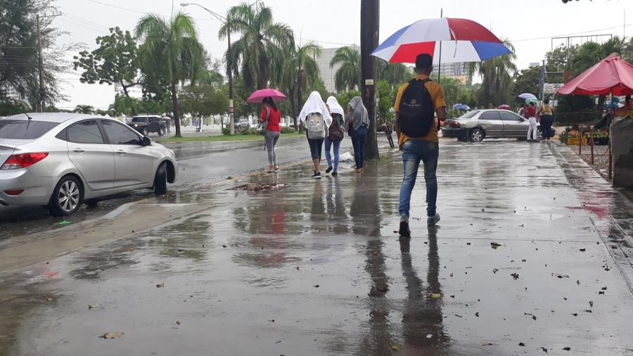Onda tropical podría provocar lluvias el fin de semana en Tamaulipas