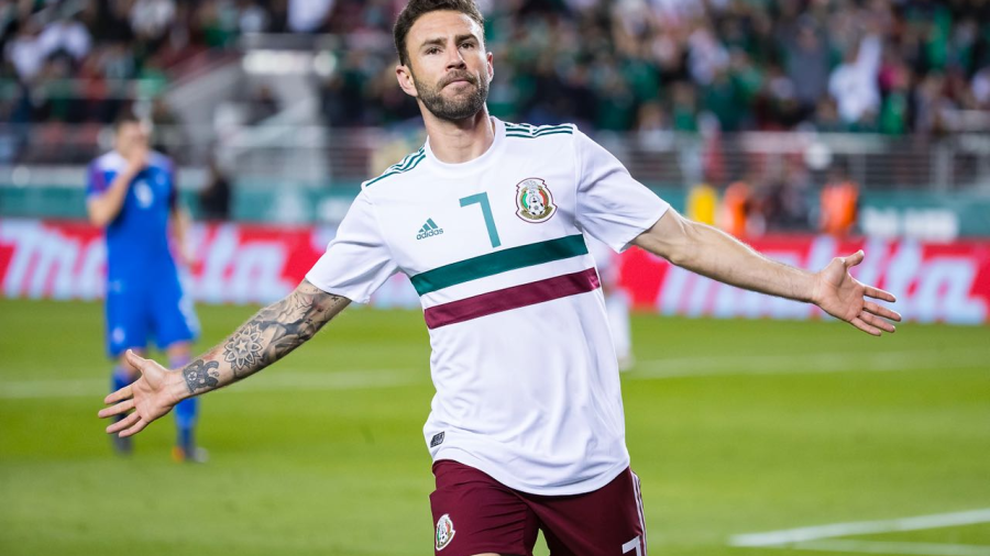 México golea a Islandia en amistoso