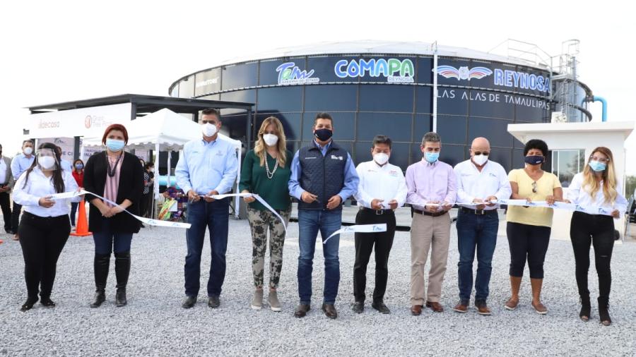 Inauguran Alcaldesa y Gobernador tanque cisterna de agua potable