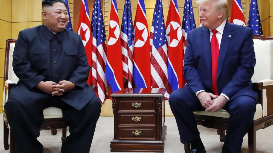 Trump se dice dispuesto a reunirse con Kim Jong-un durante su gira por Asia