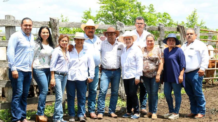 Dan inicio a programa "Ganado sano, Cerca de Ti"