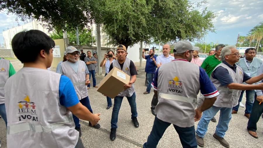 Recibe IETAM Nuevo Laredo boletas de Ayuntamiento