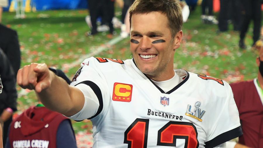 TOM BRADY SE RETIRA DE LA NFL