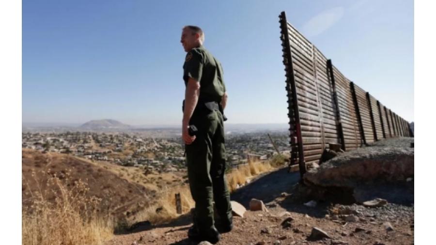 Tardará más de 2 años en construirse muro fronterizo : Casa Blanca