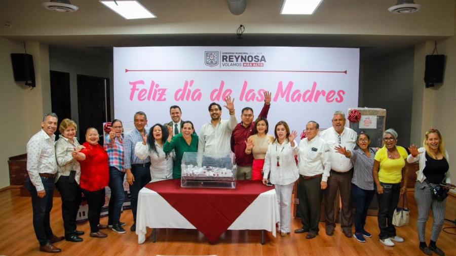 Presidió Carlos Peña Ortiz sorteo del Día de las Madres 