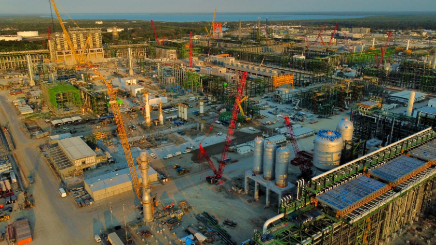 Dos Bocas podría funcionar a su máxima capacidad hasta el 2023: AMLO 