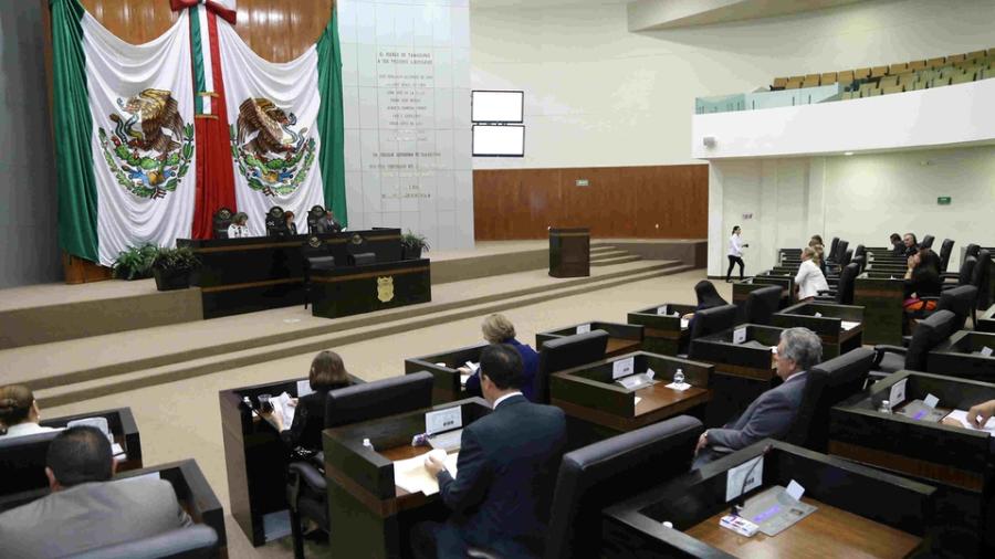 Congreso del Estado rechaza dictamen del aumento al predial y regresa a Comisiones