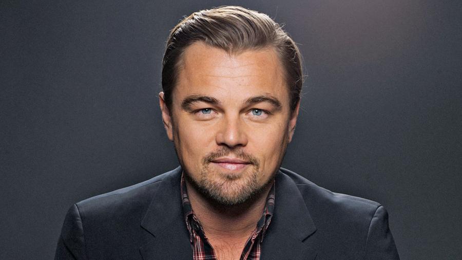 Leonardo DiCaprio regresa Oscar de Marlon Brando