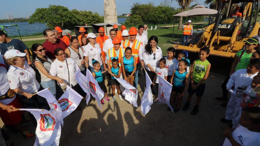 Arranca reconstrucción de pista de trote en Laguna del Carpintero