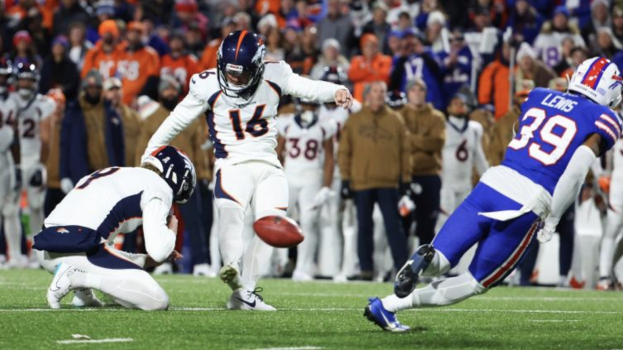 Broncos de Denver derrotan a los Bills de Buffalo con un gol de campo en el Monday Night Football