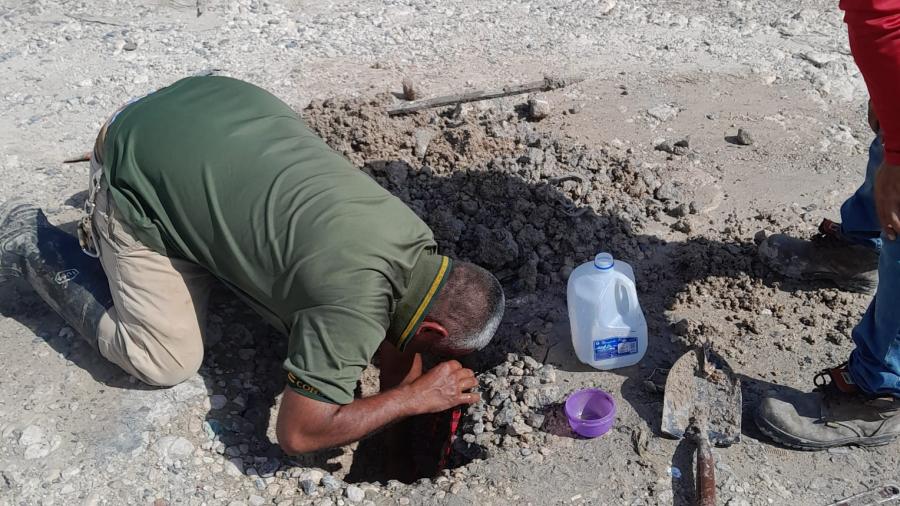Reparó COMAPA fugas de agua potable en  Jarechina Norte y Jarachina Sur