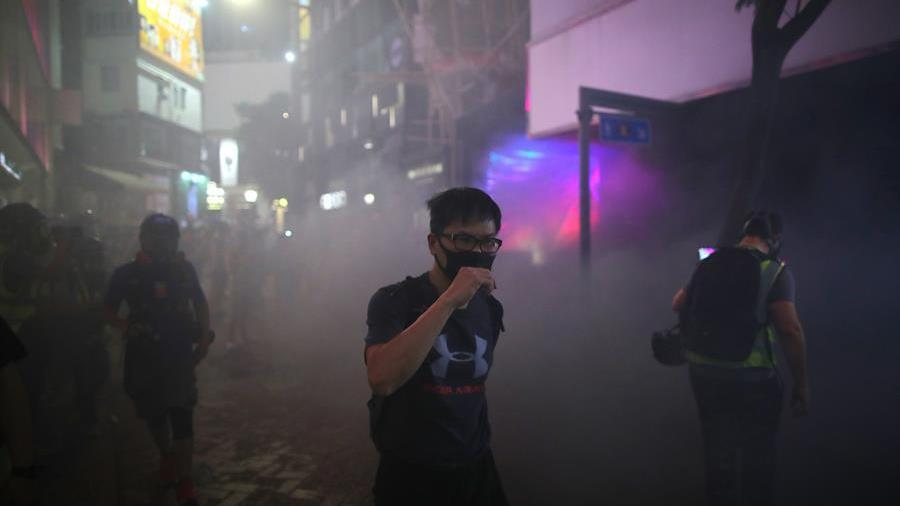 Jornada violenta en las protestas de Hong Kong