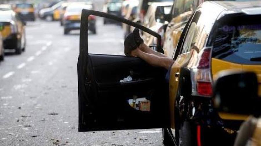 Continúa huelga de taxis en España