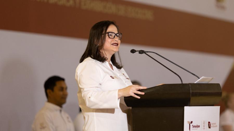 Realizan Concurso de Escoltas de Educación Básica y la Exhibición de Escoltas de Padres y Madres de Familia