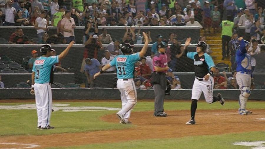 Saraperos se llevan el Clásico Coahuilense