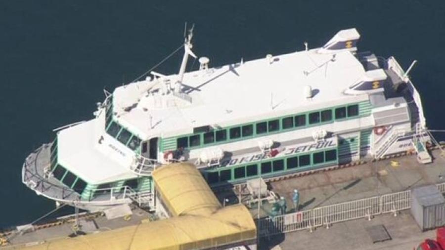 87 heridos por choque de ferry en Japón