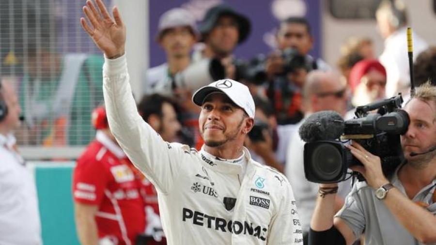 Hamilton se lleva la pole del Gran Premio de Malasia 