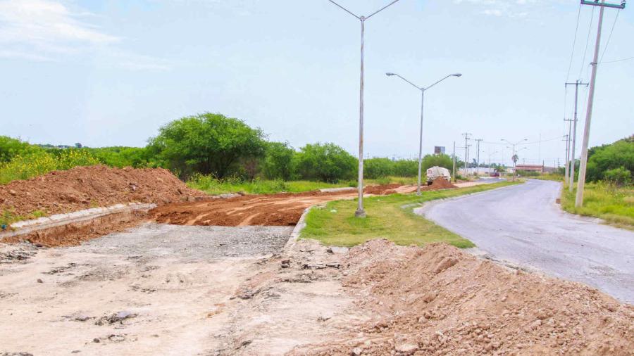 Continúa avance en pavimentación con concreto hidráulico