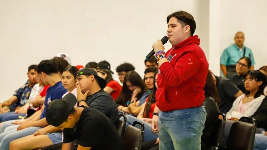 Resalta Carlos Peña Ortiz interés de jóvenes universitarios por el cuidado del agua