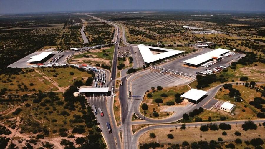 Expansión de Puente del Comercio Mundial en Nuevo Laredo, obra prioritaria en Tamaulipas: Secretaría de Economía