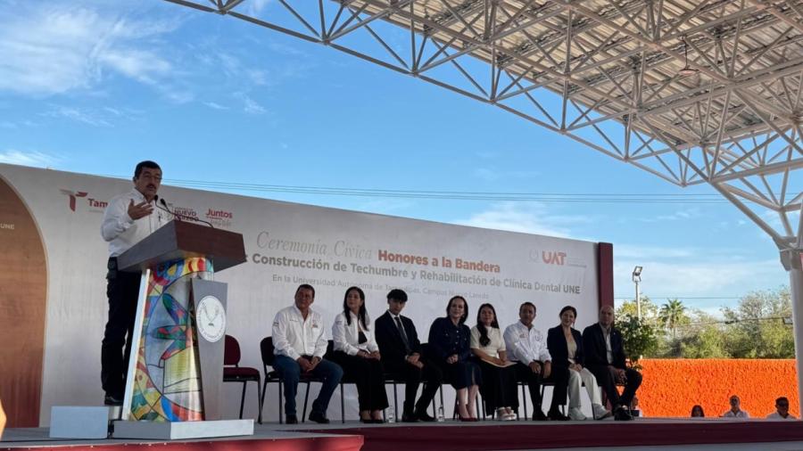 La UAT y gobierno de Nuevo Laredo entregan obras a universitarios