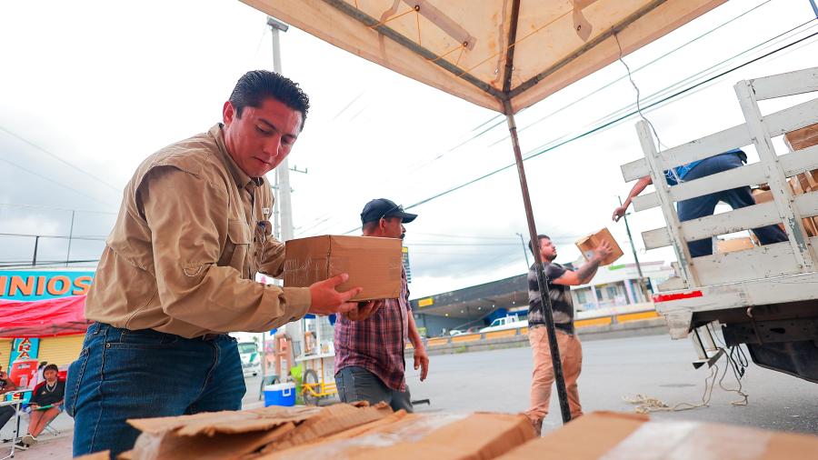 Continúa activo el Centro de Acopio del DIF-Reynosa en apoyo a Veracruz