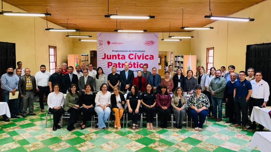 Preparan calendario de actividades c&iacute;vicas para 2023 