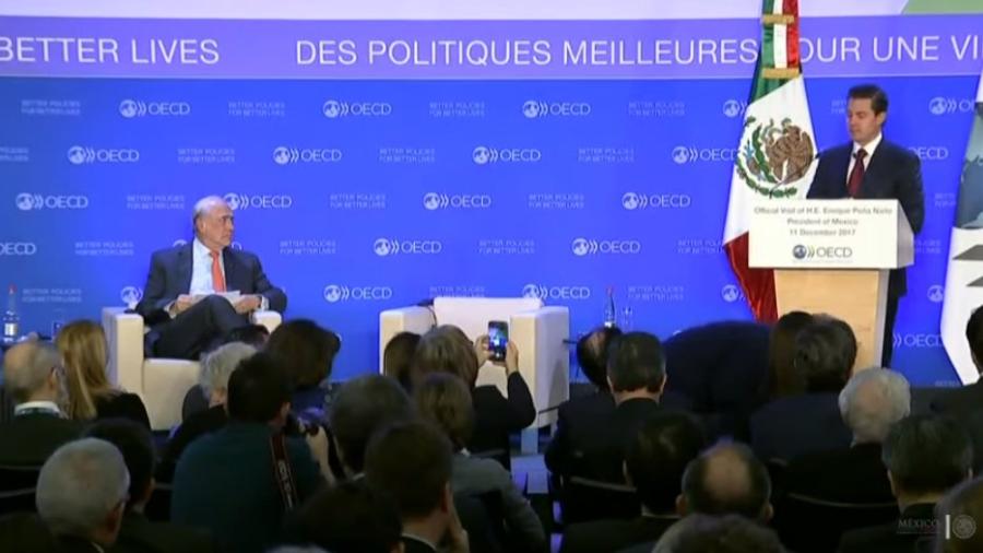 EPN preside conferencia en la OCDE