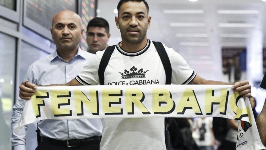 Marco Fabián no llegará al Fenerbahce