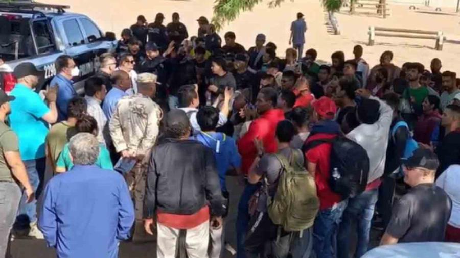 Autoridades rescatan a 113 migrantes en Sonora   