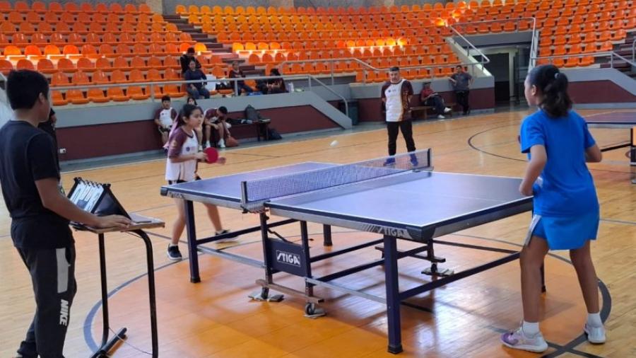 Confirma INDE selección de tenis de mesa para etapa macroregional de los Juegos CONADE 2025