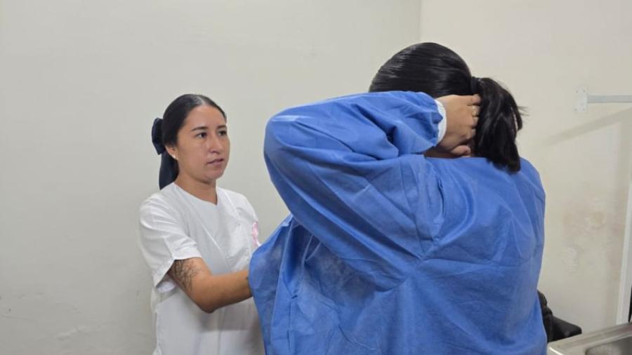Refuerza Salud campaña para detección oportuna de cáncer de mama