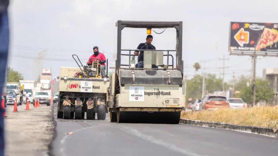 Rehabilitación de pavimento mejora tráfico vehicular en carretera Reynosa-Río Bravo