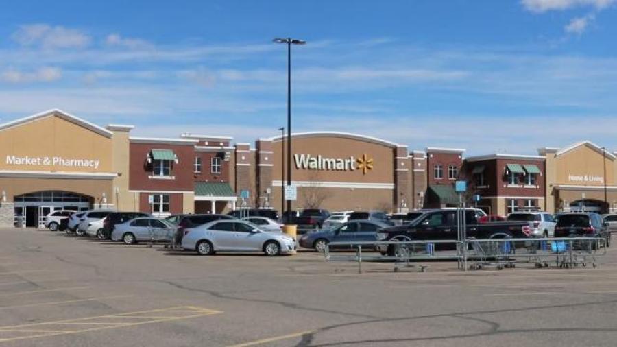 Investigan posible tiroteo en tienda Walmart en Weslaco