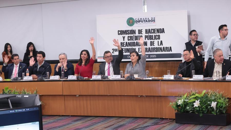Comisión de Hacienda aprueba reformas a la Ley Federal de Derechos, Código Fiscal e IEPS