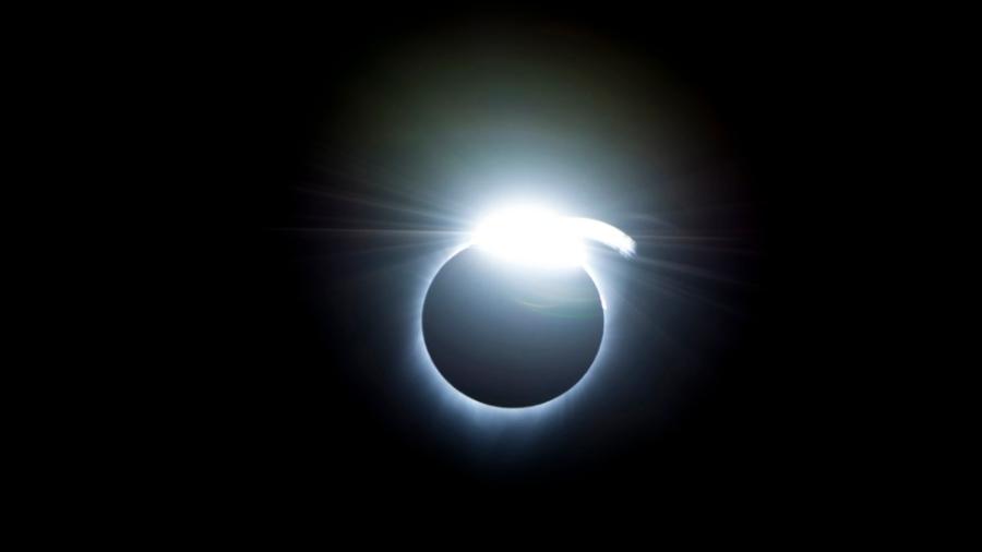 Se espera en noviembre un eclipse que podrá ser visto desde nuestro país